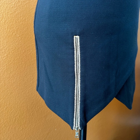 Three Floor Black “Yea Yea Yea”Asymmetrical Zipper Mini Skirt Size 0 EUC! - Picture 7 of 10